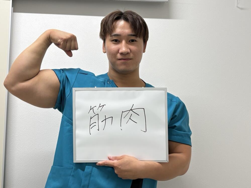 2025年入社　赤澤眞海先生　　　　　リリーこども＆スポーツ専門学校